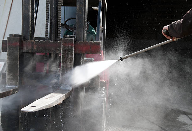 Best Concrete Pressure Washing  in Gardiner, ME